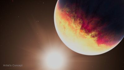 Artist's concept of exoplanet HD 80606 b being roasted as its orbit approaches periastron close to its Sun-like host star.