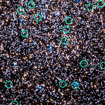 Hubble 47 Tucanae – UV with White Dwarfs Marked (crop)