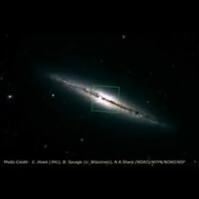 NOAO Ground-Based, Visible-Light Image of NGC 4013 with Outline of the NICMOS Infrared-Light Image