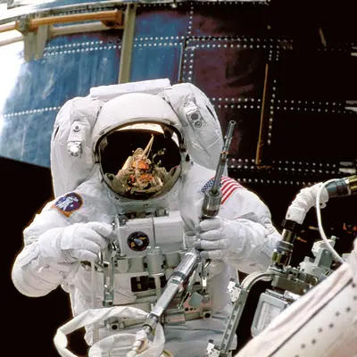 Repairing Hubble with Specially Designed Tools (1997)