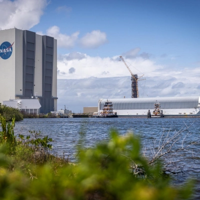 NASA’s Pegasus barge, carrying the top four-fifths of the agency’s SLS (Space Launch System) core stage for the Artemis III mission, arrives at NASA’s...