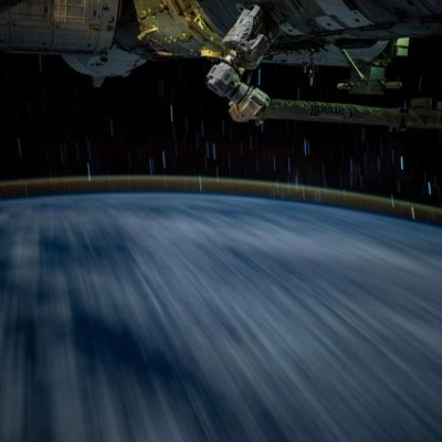 Clouds streak across the Indian Ocean beneath the International Space Station