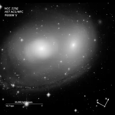Compass Image for NGC 2292 and NGC 2293