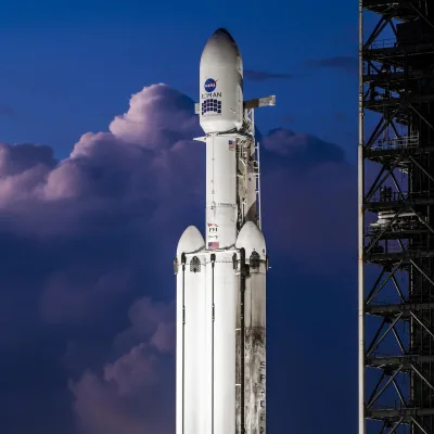 Roman Space Telescope Vertical at LC 39A