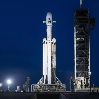 Roman Space Telescope Vertical at LC 39A
