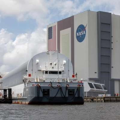 NASA’s Pegasus barge, carrying the top four-fifths of the agency’s SLS (Space Launch System) core stage for the Artemis III mission, arrives at NASA’s...