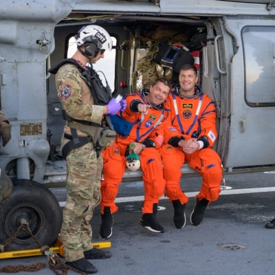 NASA astronaut Reid Wiseman, Artemis II commander, left, and CSA (Canadian Space Agency) astronaut Jeremy Hansen, Artemis II mission specialist,...