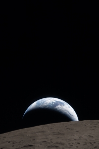Artemis II Wallpaper : Earthset space wallpaper preview